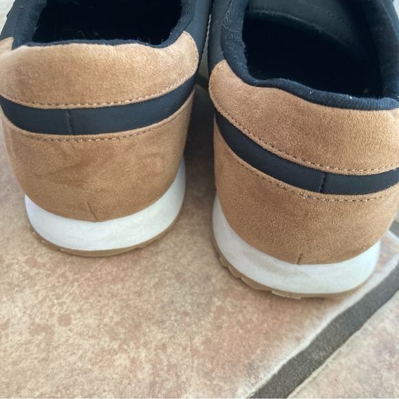 LOFT Womens 7.5 Brown & Black Lace Up Colorblock Casual Sneakers Everyday Sporty - Picture 7 of 9